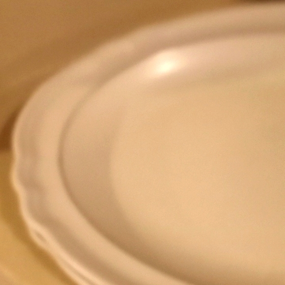 VTG- Pfaltzgraff Silver Heirloom 2 Large Oval Platters - Picture 5 of 10